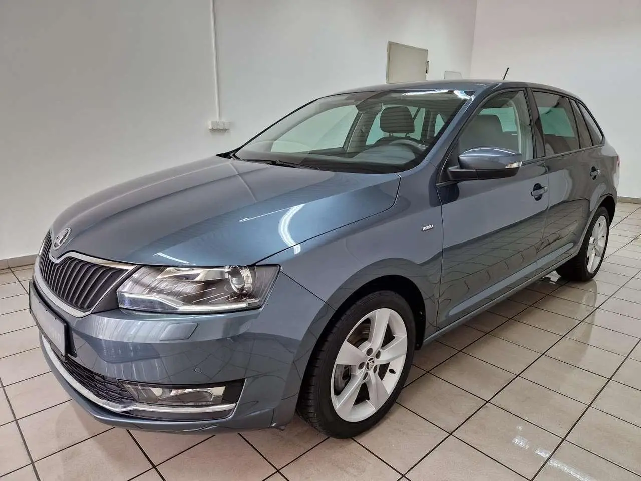 Photo 1 : Skoda Rapid 2018 Petrol