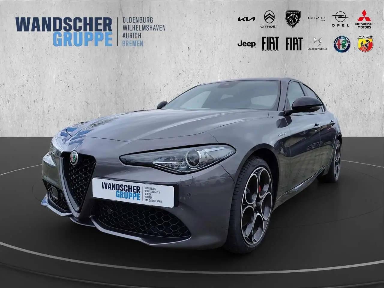 Photo 1 : Alfa Romeo Giulia 2022 Essence