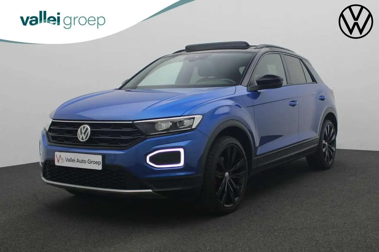 Photo 1 : Volkswagen T-roc 2020 Essence