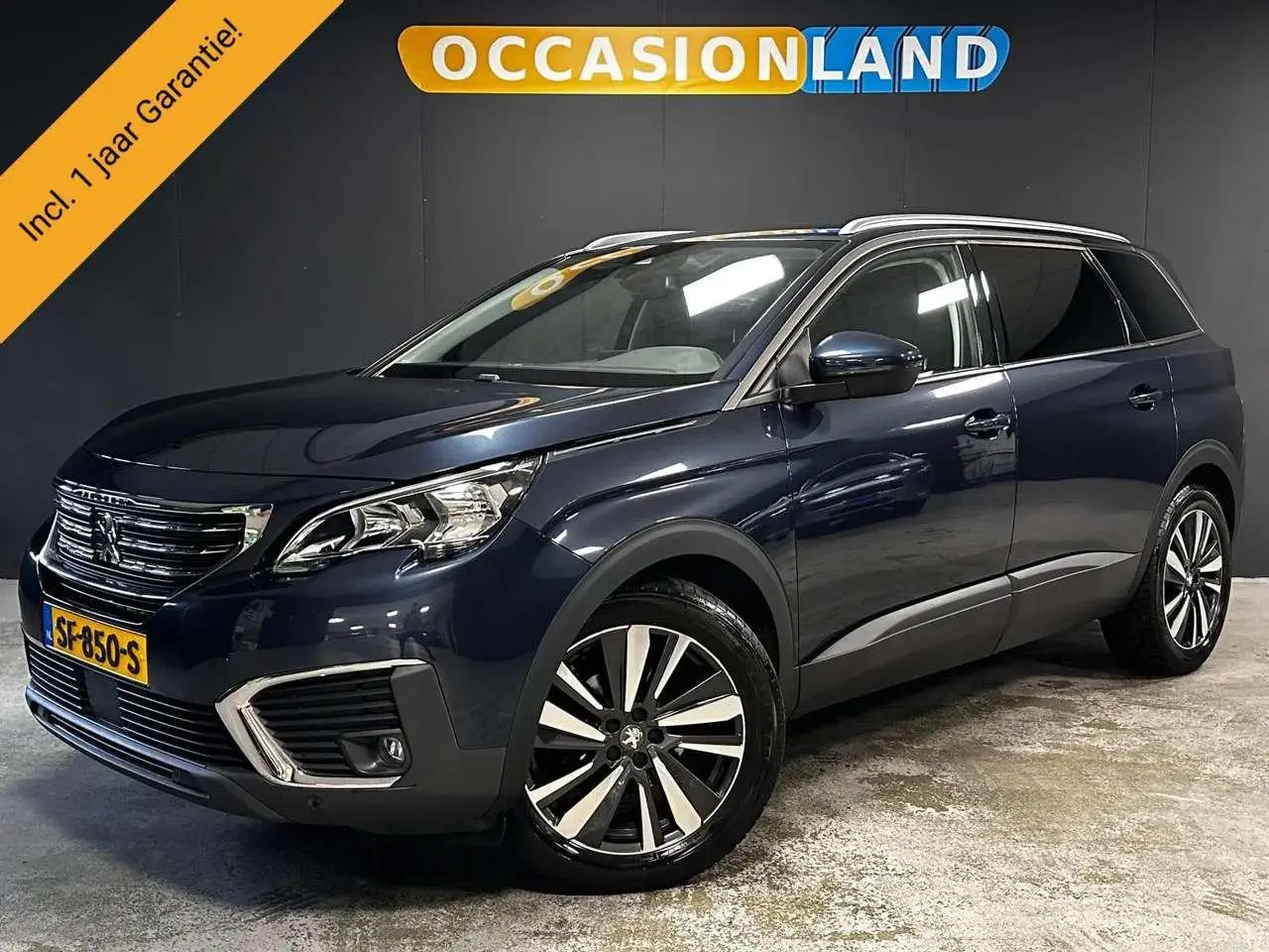 Photo 1 : Peugeot 5008 2018 Petrol