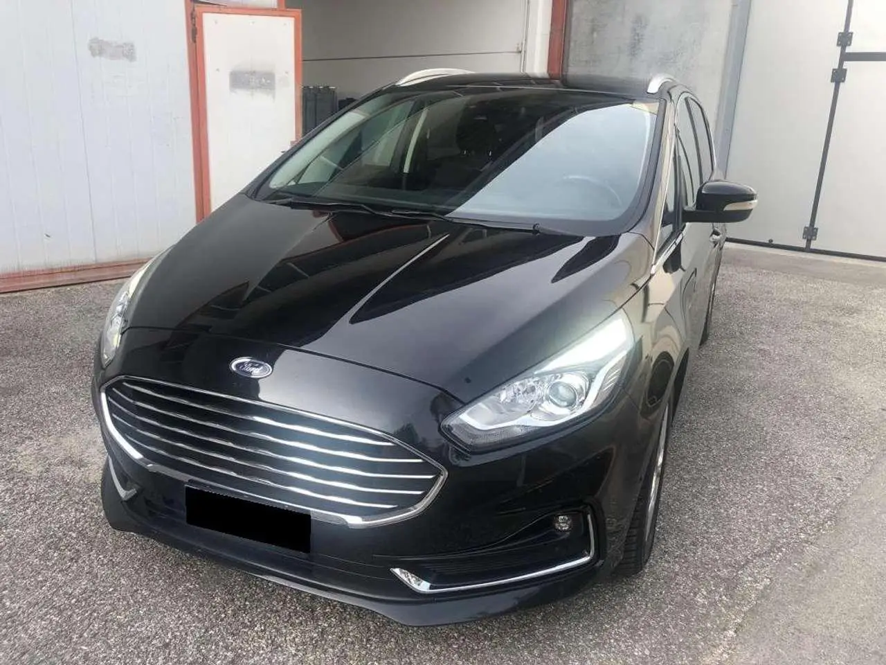 Photo 1 : Ford S-max 2021 Diesel