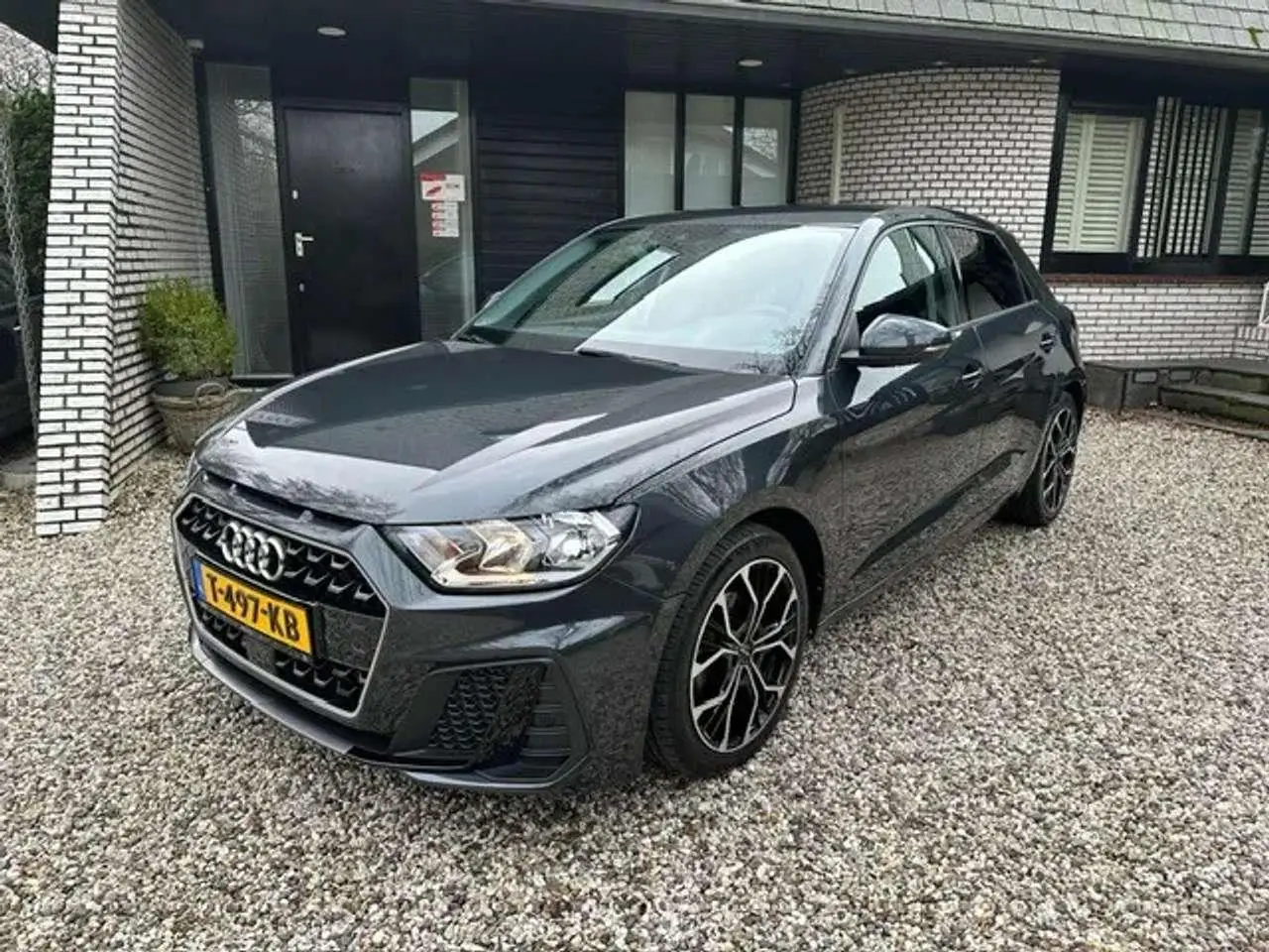 Photo 1 : Audi A1 2019 Petrol