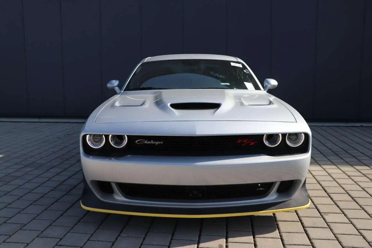 Photo 1 : Dodge Challenger 2024 Essence