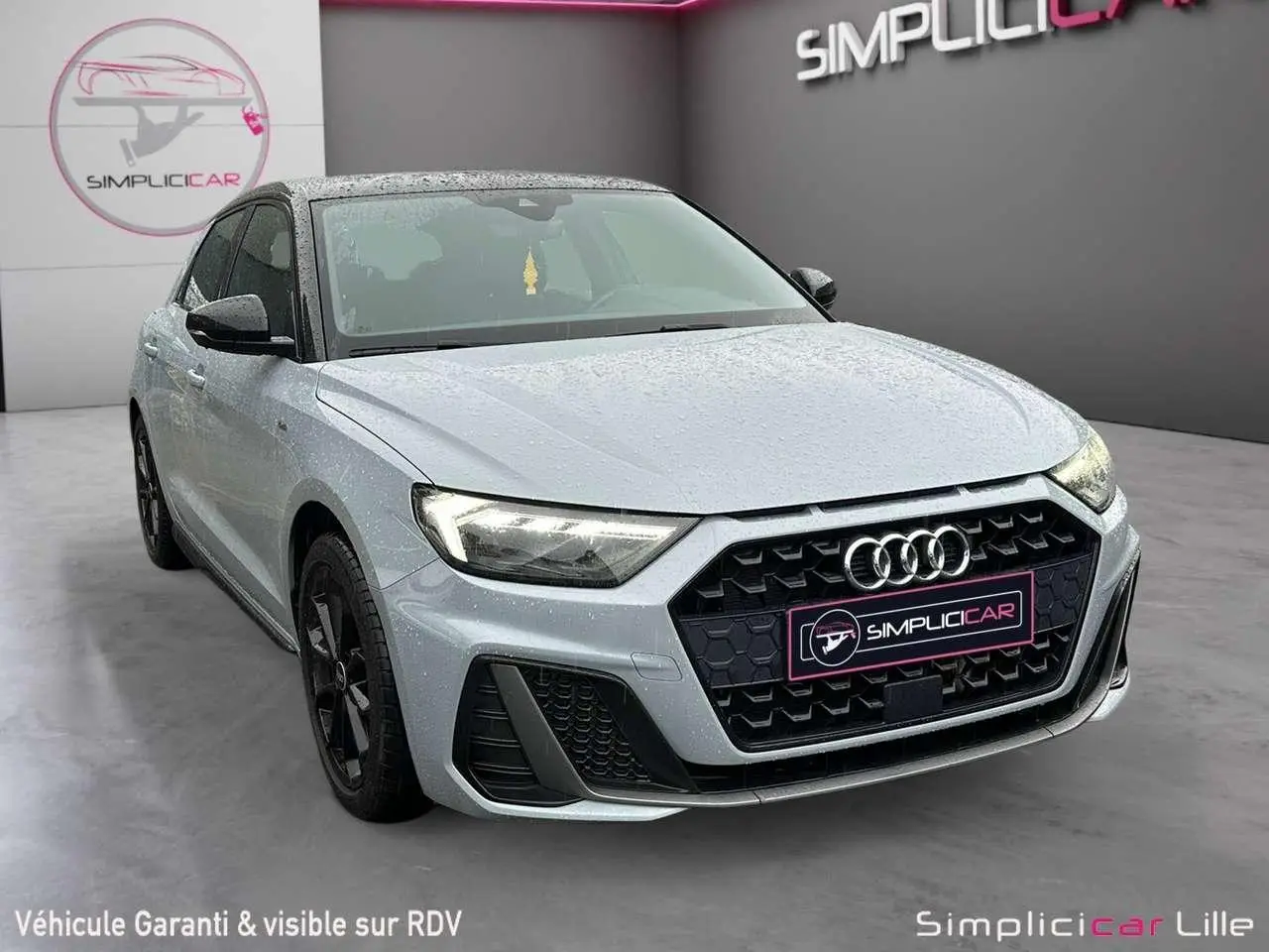 Photo 1 : Audi A1 2021 Essence