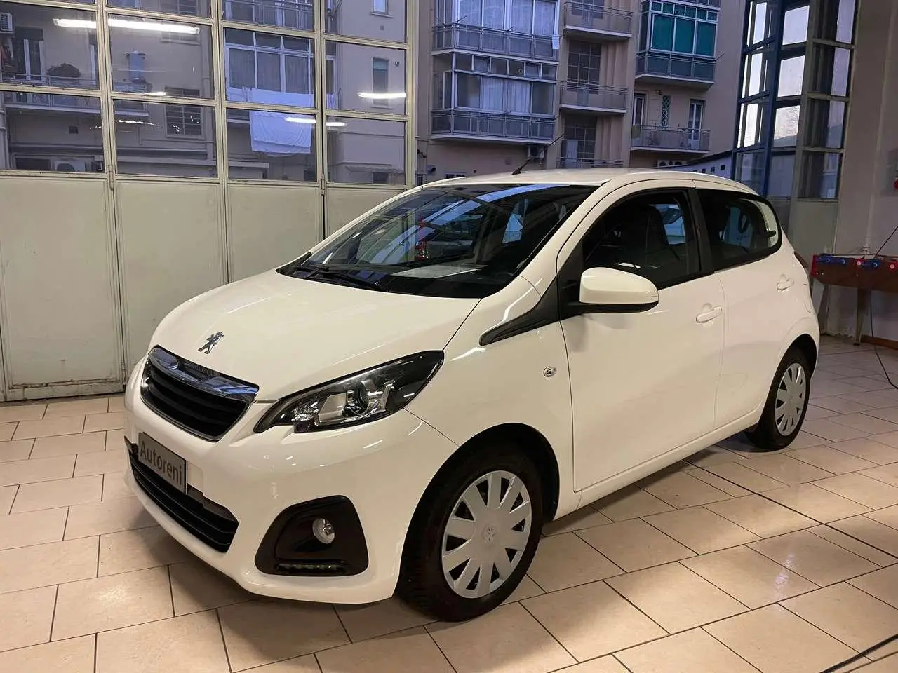 Photo 1 : Peugeot 108 2018 Petrol