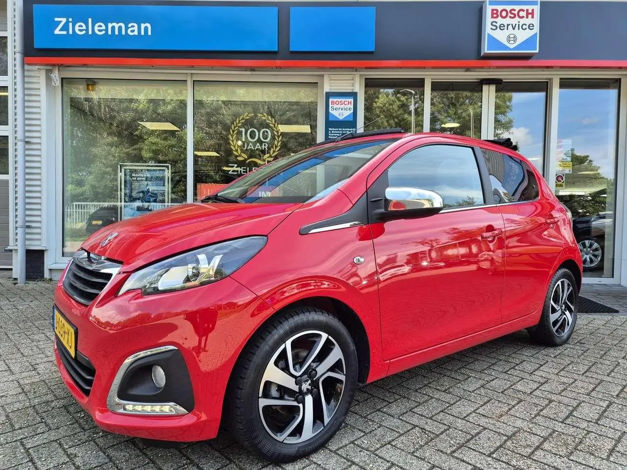 Photo 1 : Peugeot 108 2020 Petrol