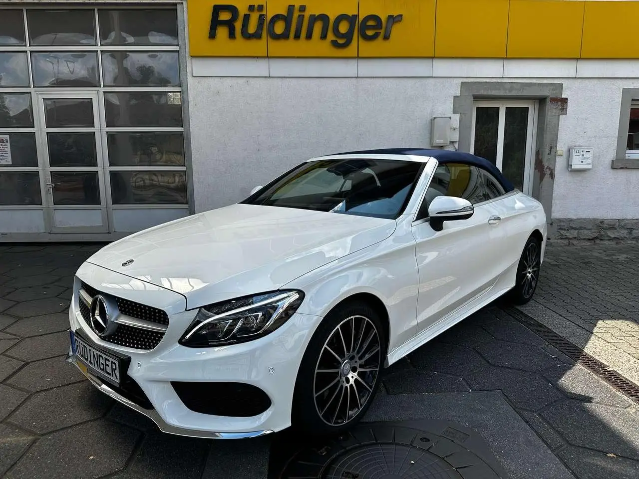 Photo 1 : Mercedes-benz Classe C 2018 Petrol