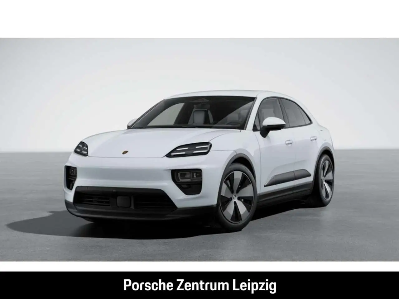 Photo 1 : Porsche Macan 2024 Electric