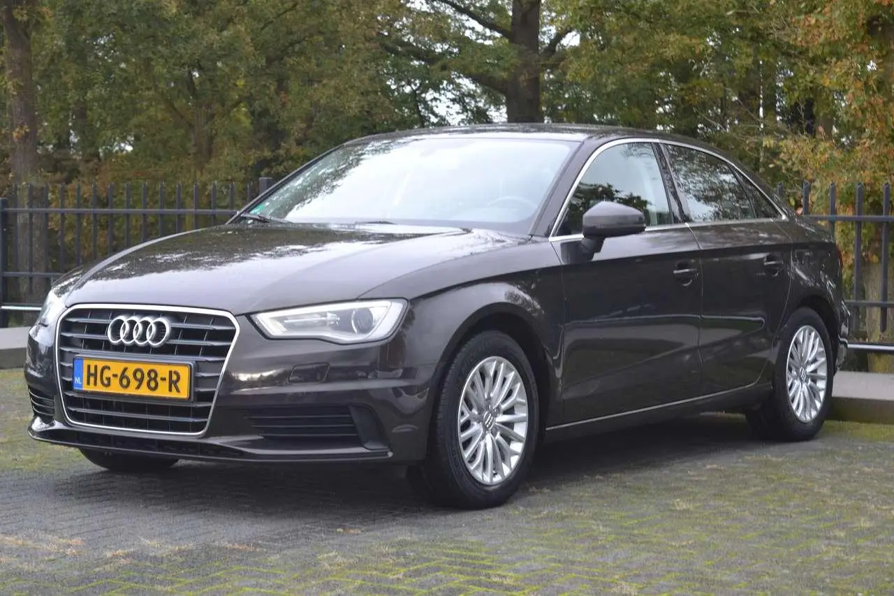 Photo 1 : Audi A3 2015 Essence