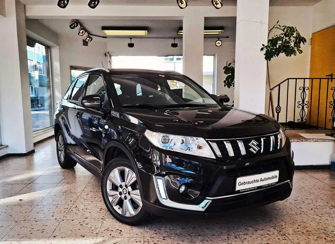 Photo 1 : Suzuki Vitara 2019 Petrol