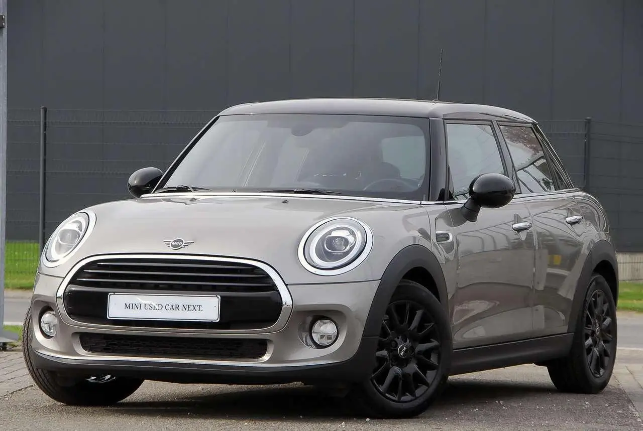 Photo 1 : Mini Cooper 2019 Petrol