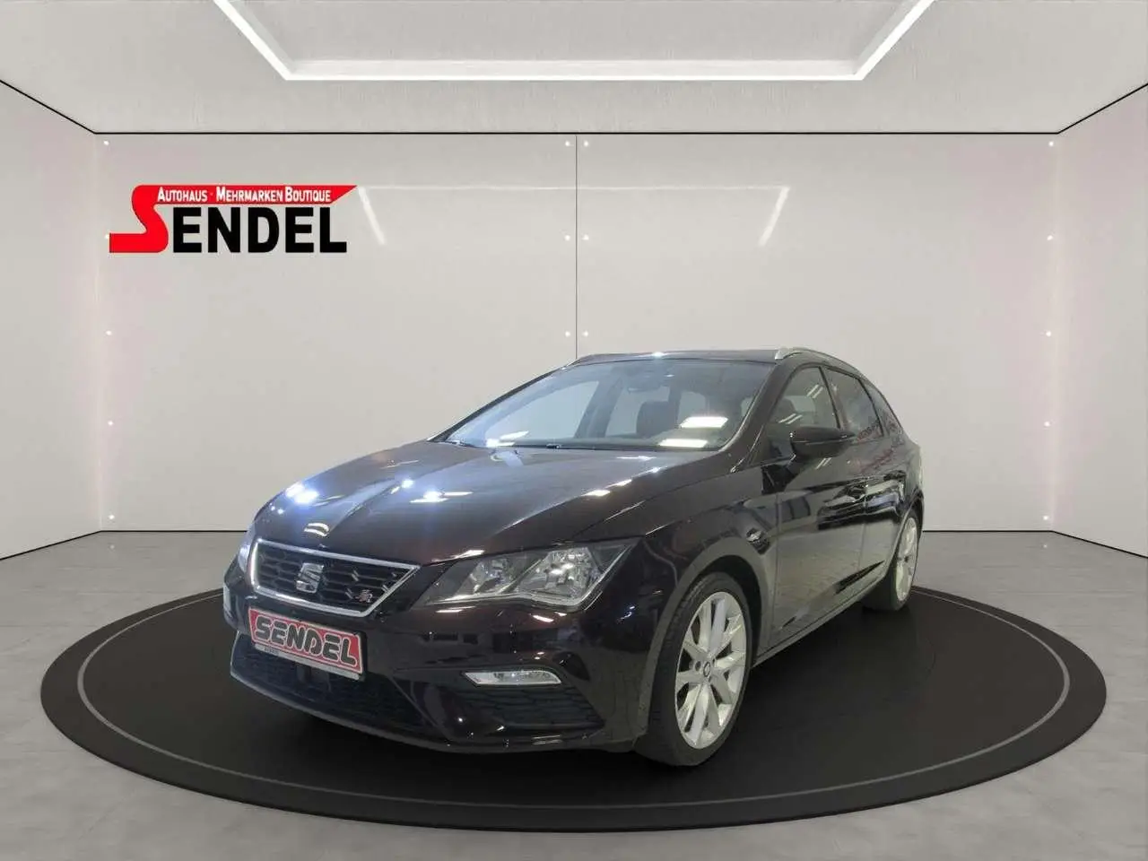 Photo 1 : Seat Leon 2017 Petrol