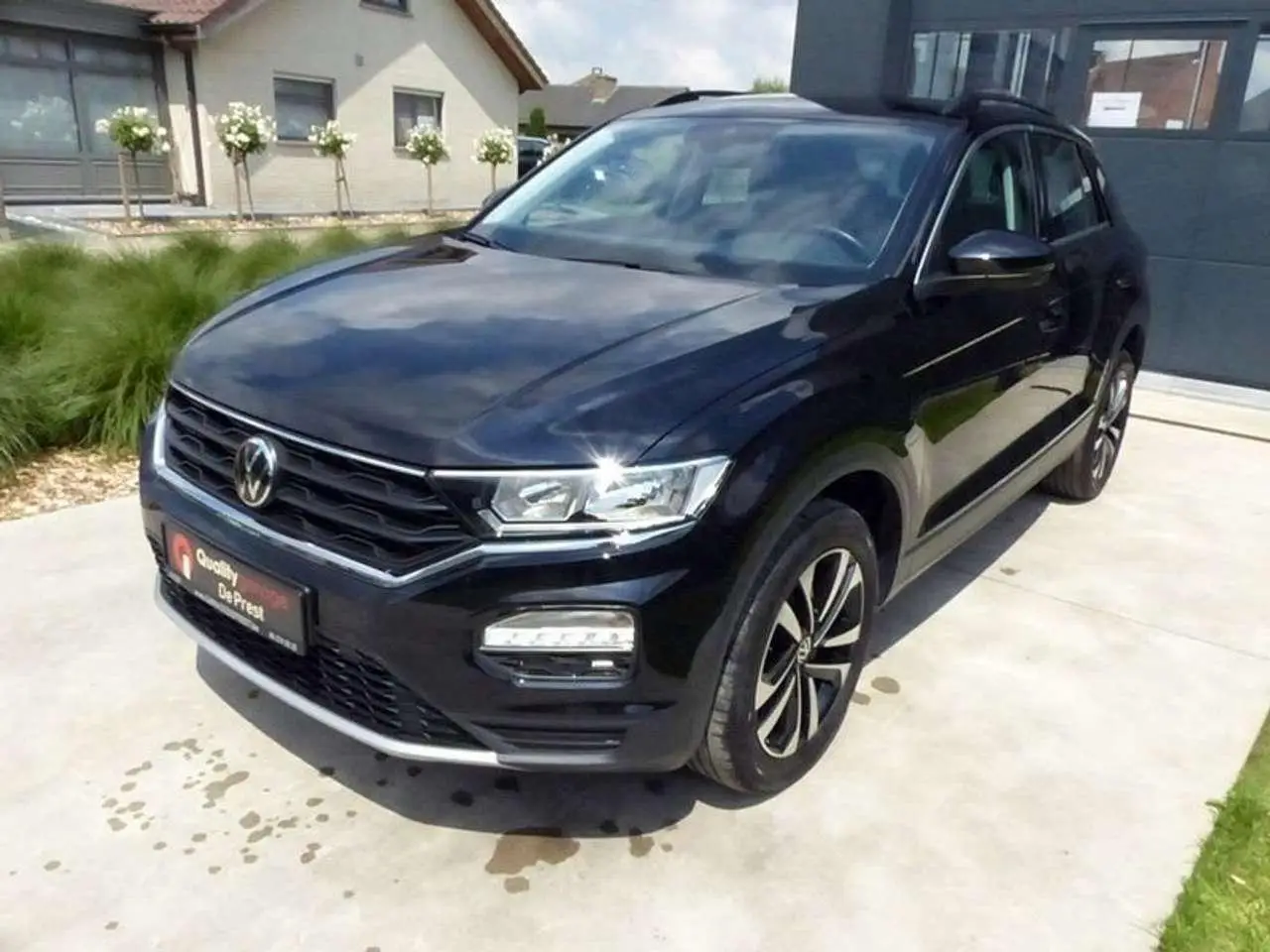 Photo 1 : Volkswagen T-roc 2021 Essence