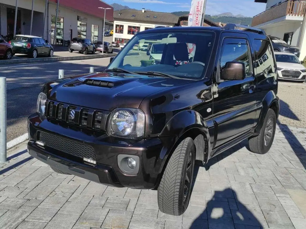 Photo 1 : Suzuki Jimny 2015 Petrol