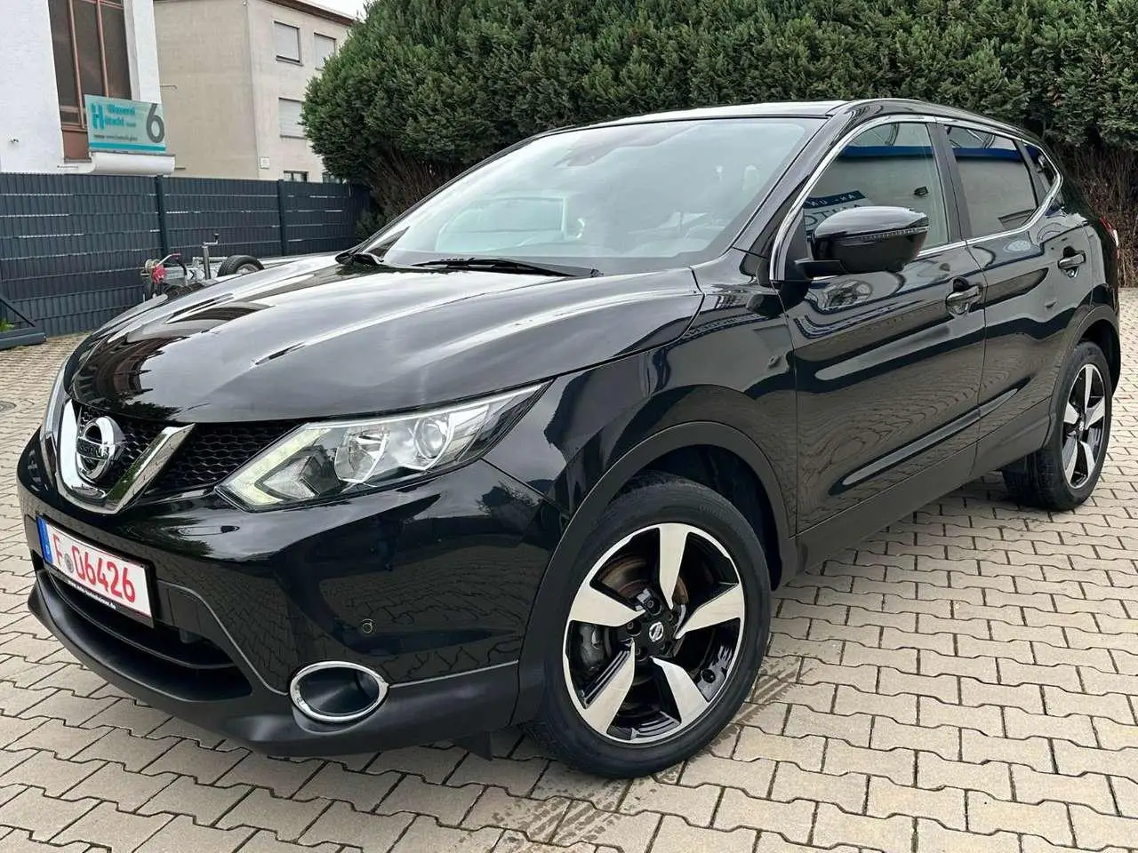 Photo 1 : Nissan Qashqai 2017 Essence