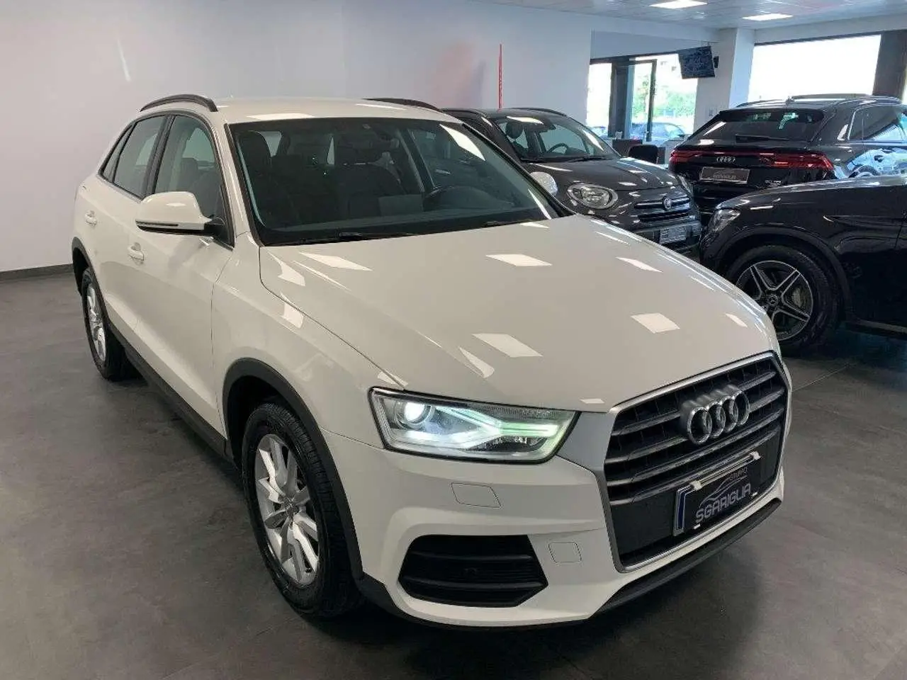 Photo 1 : Audi Q3 2017 Diesel