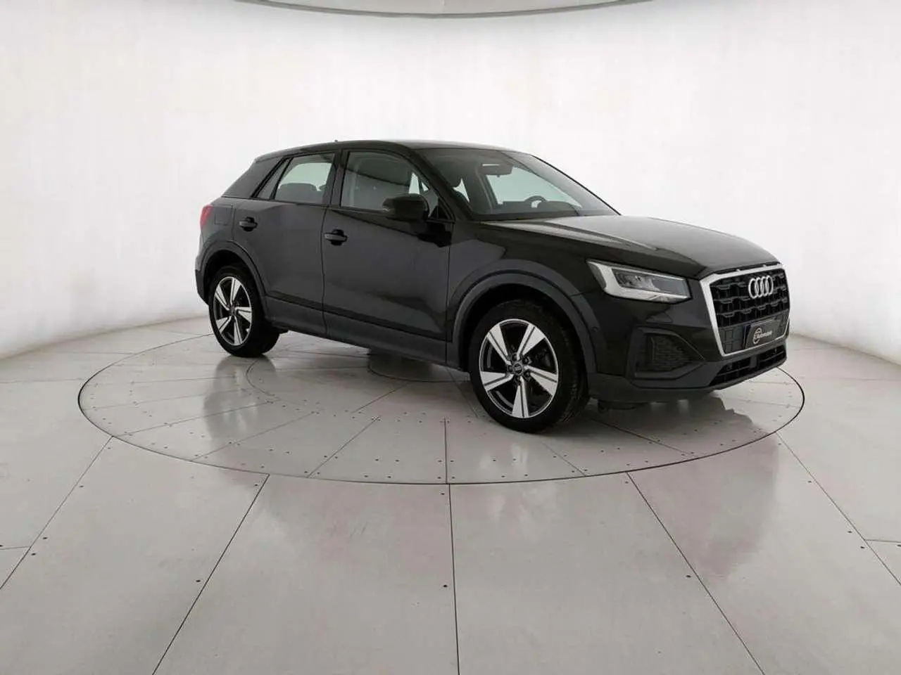 Photo 1 : Audi Q2 2022 Diesel