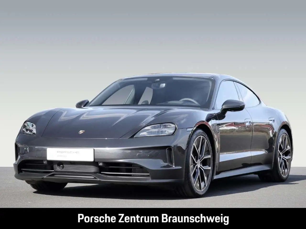 Photo 1 : Porsche Taycan 2024 Électrique