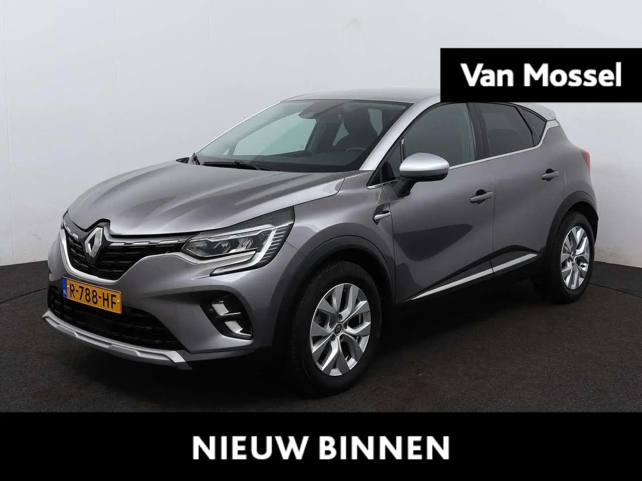 Photo 1 : Renault Captur 2021 Petrol