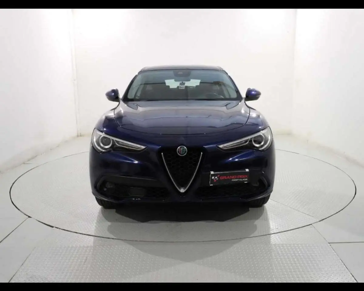 Photo 1 : Alfa Romeo Stelvio 2017 Diesel