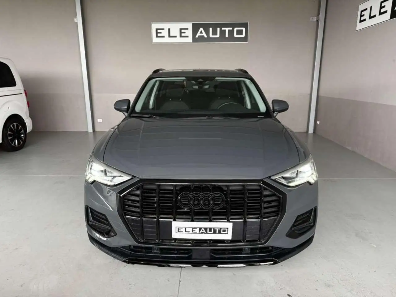 Photo 1 : Audi Q3 2020 Diesel