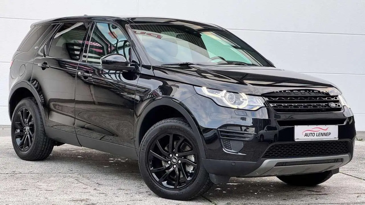 Photo 1 : Land Rover Discovery 2019 Petrol