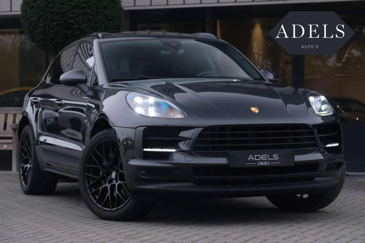 Photo 1 : Porsche Macan 2019 Petrol