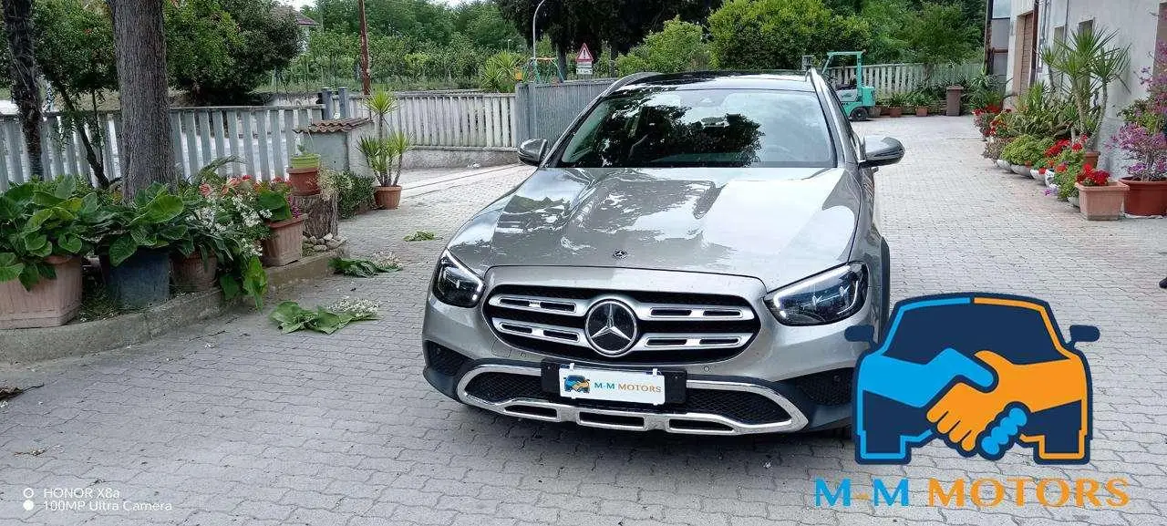 Photo 1 : Mercedes-benz Classe E 2021 Diesel