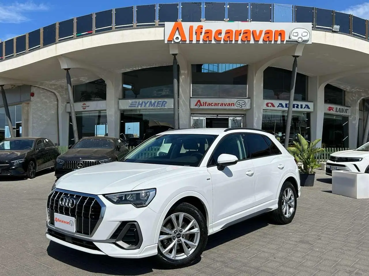 Photo 1 : Audi Q3 2022 Diesel