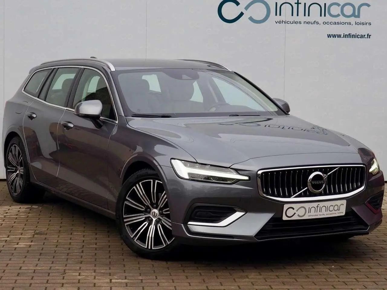 Photo 1 : Volvo V60 2019 Diesel