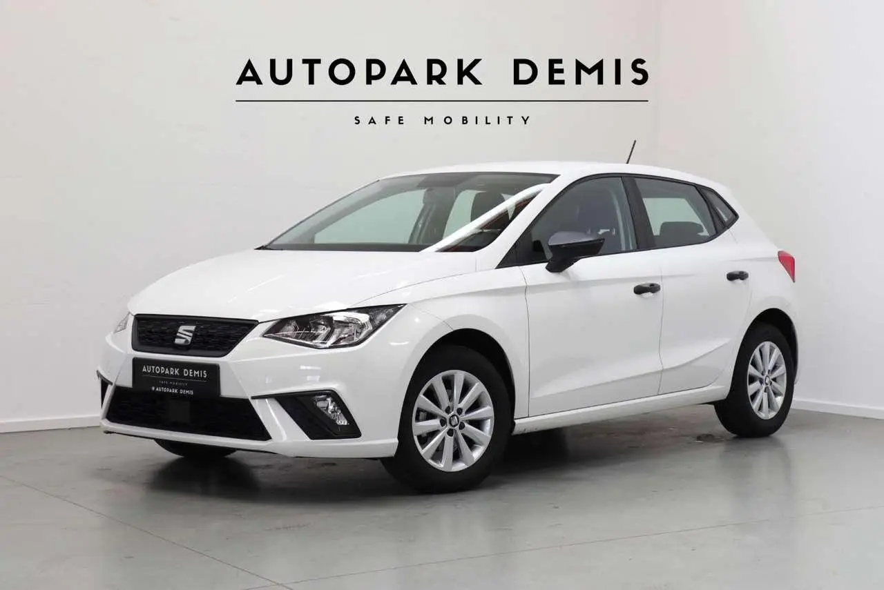 Photo 1 : Seat Ibiza 2021 Petrol