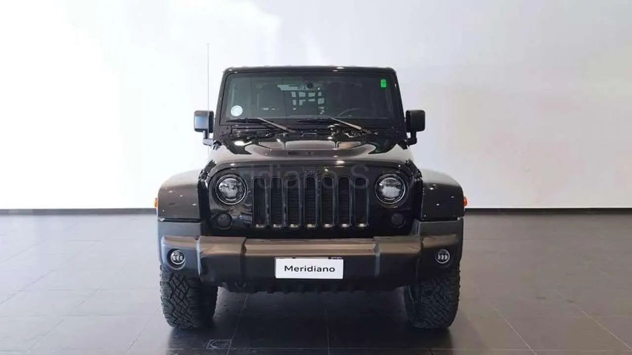 Photo 1 : Jeep Wrangler 2015 Diesel