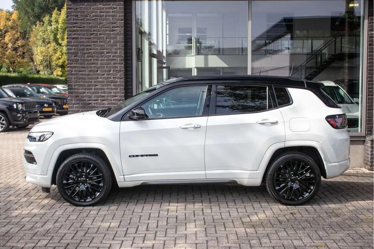 Photo 1 : Jeep Compass 2022 Hybride