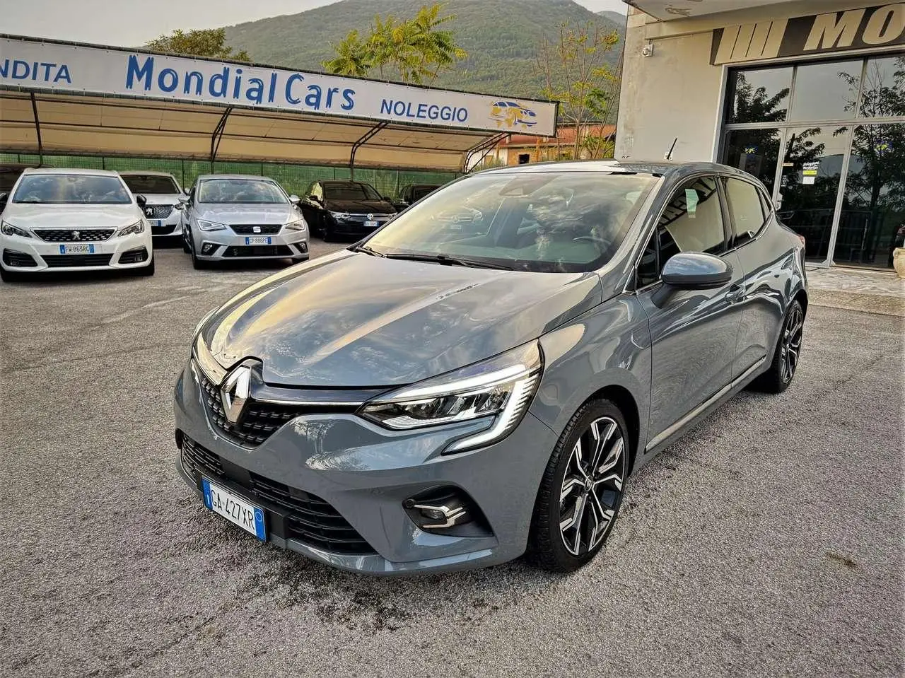 Photo 1 : Renault Clio 2020 Petrol