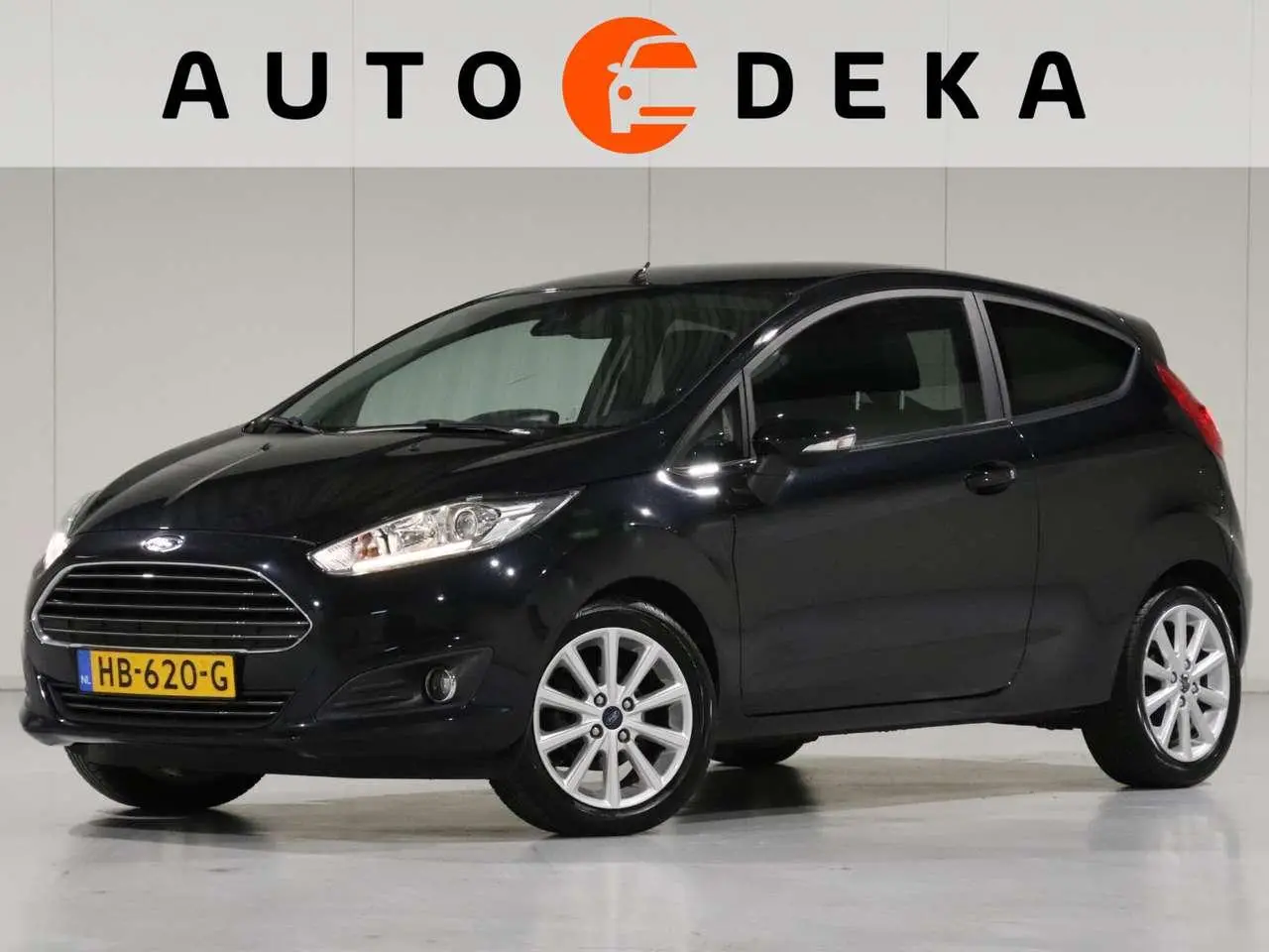 Photo 1 : Ford Fiesta 2015 Petrol