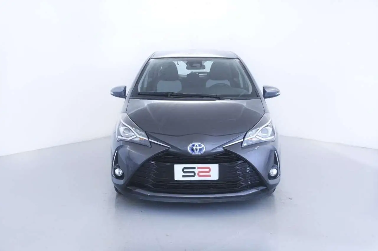 Photo 1 : Toyota Yaris 2018 Hybrid