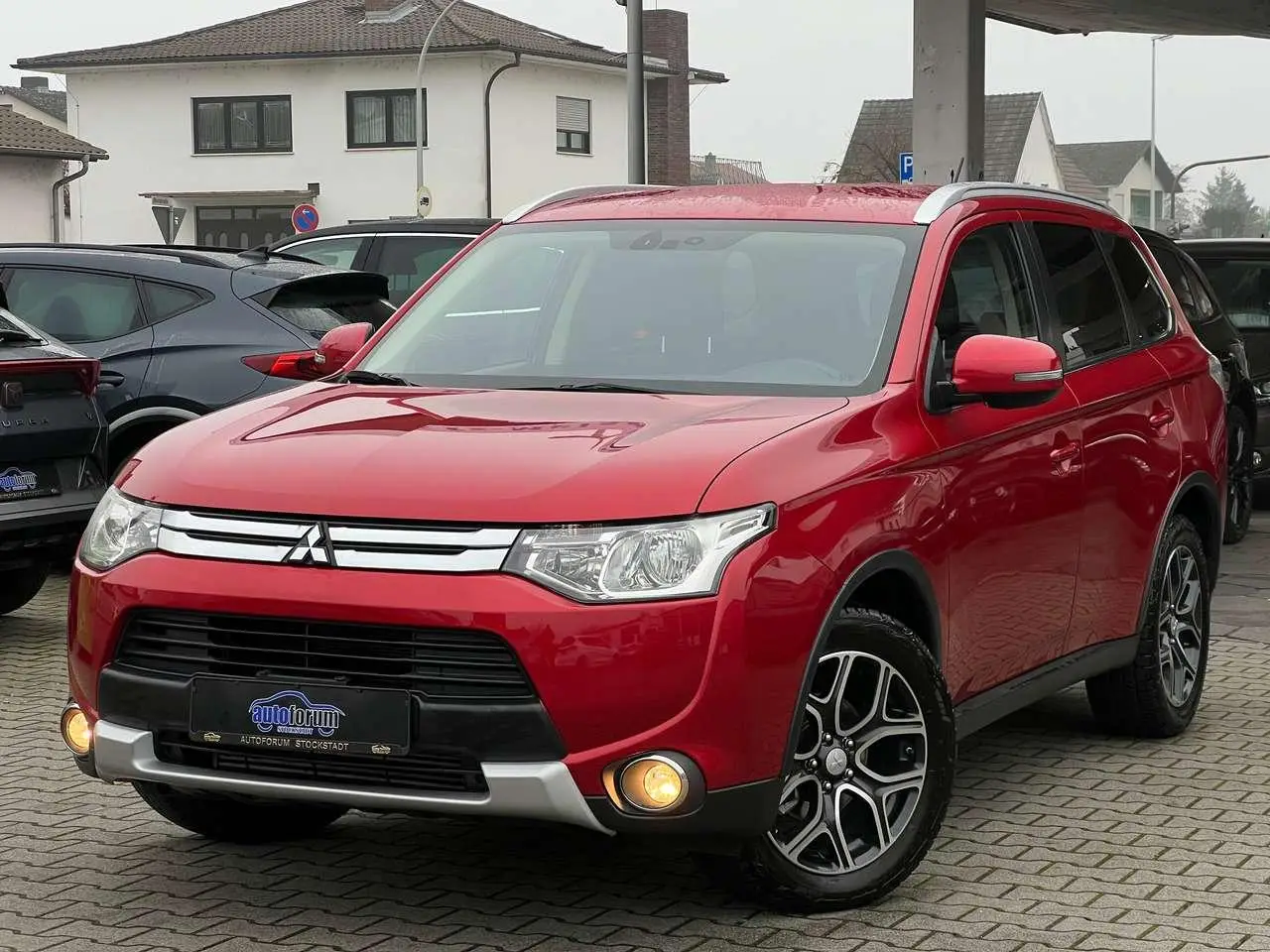 Photo 1 : Mitsubishi Outlander 2015 Diesel