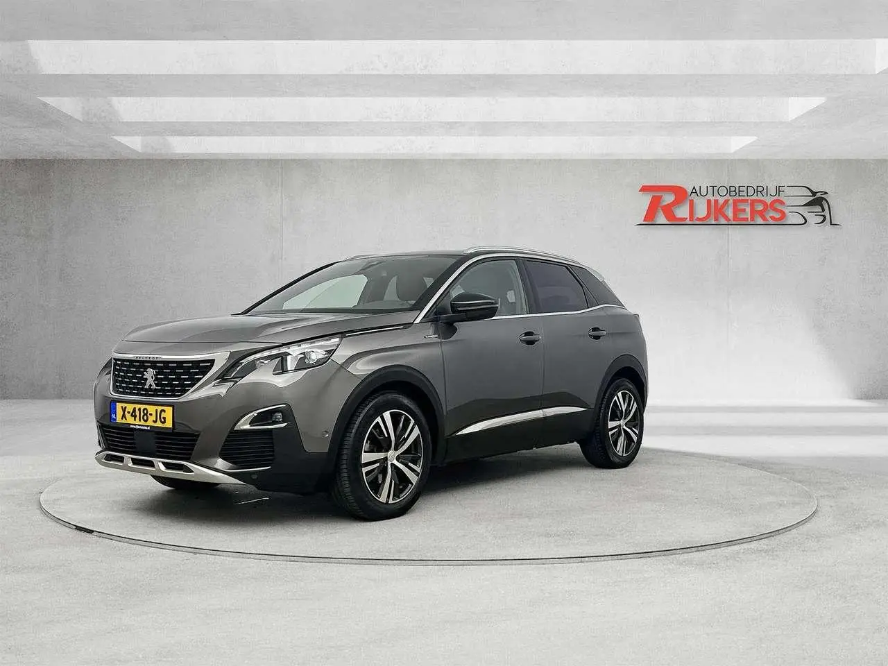 Photo 1 : Peugeot 3008 2019 Essence