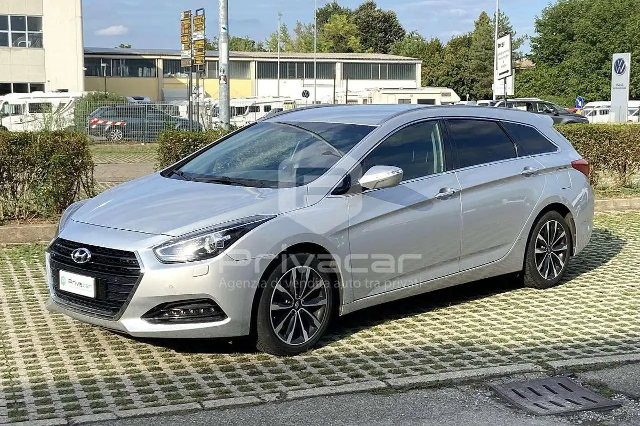 Photo 1 : Hyundai I40 2016 Diesel