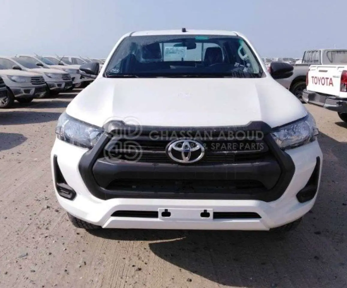 Photo 1 : Toyota Hilux 2024 Diesel