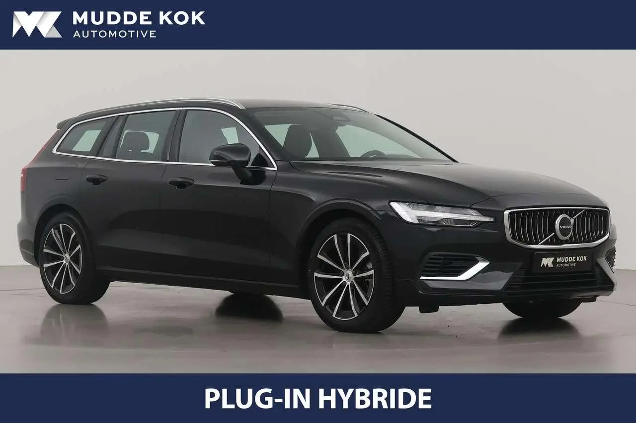 Photo 1 : Volvo V60 2022 Hybrid