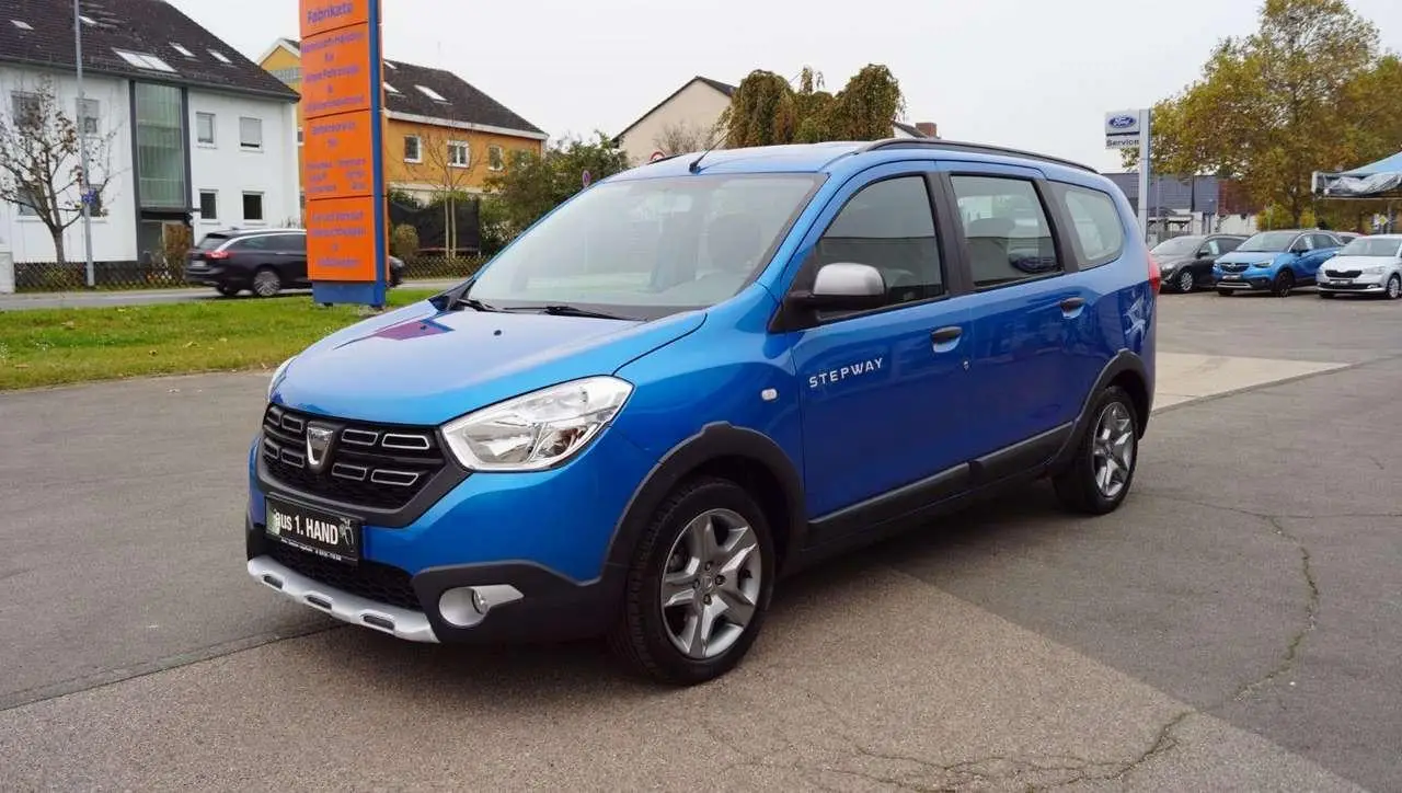 Photo 1 : Dacia Lodgy 2019 Petrol