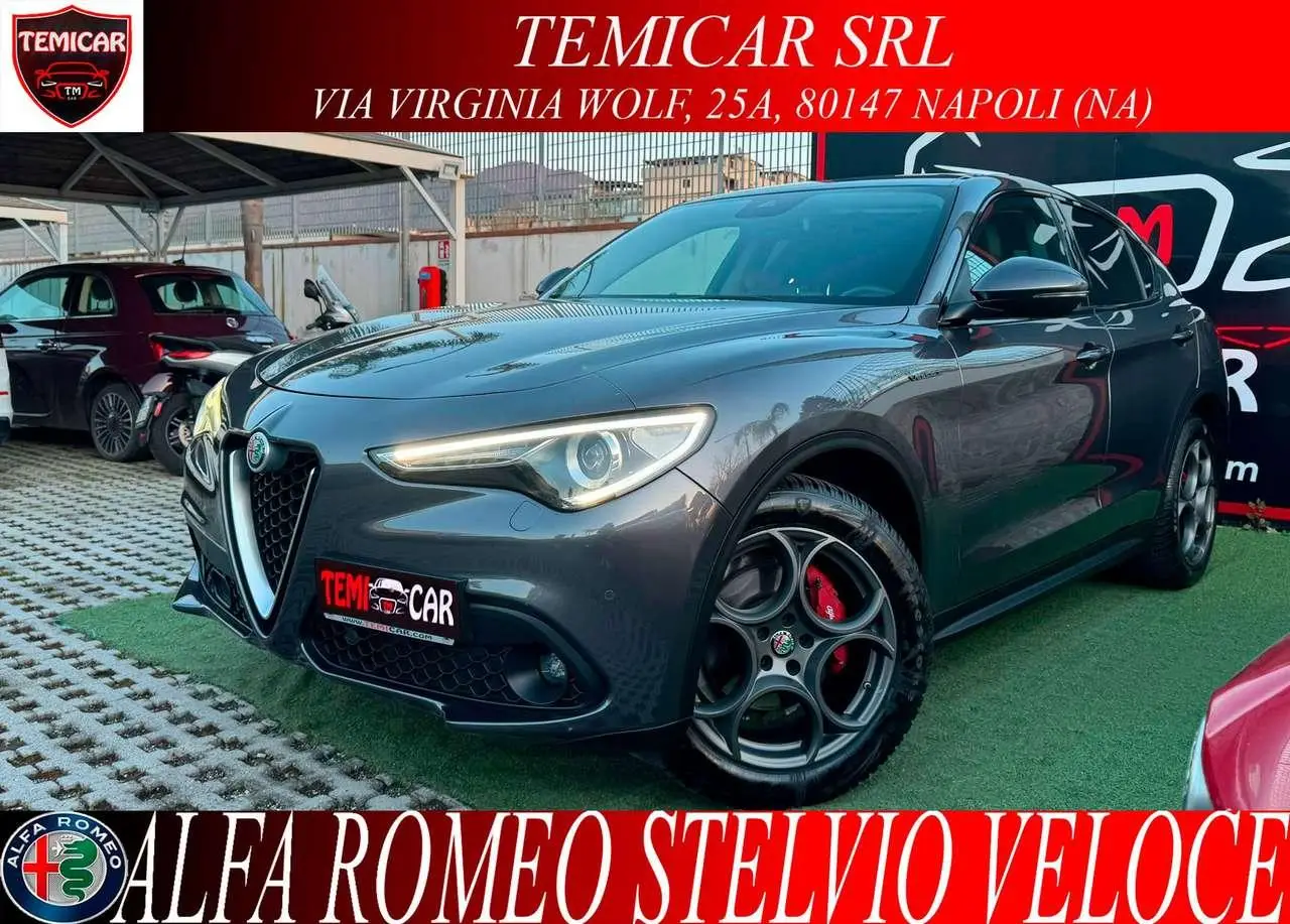 Photo 1 : Alfa Romeo Stelvio 2018 Diesel