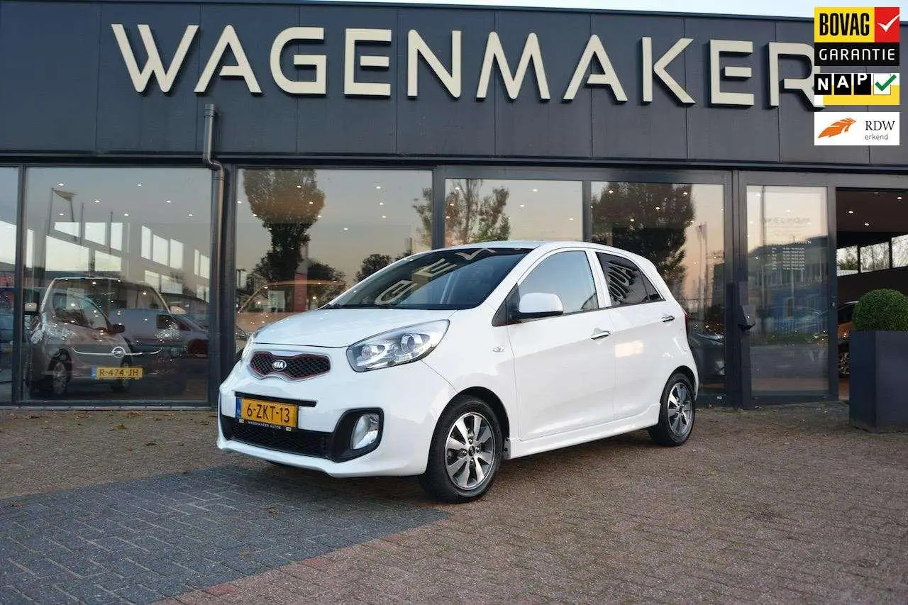 Photo 1 : Kia Picanto 2015 Petrol