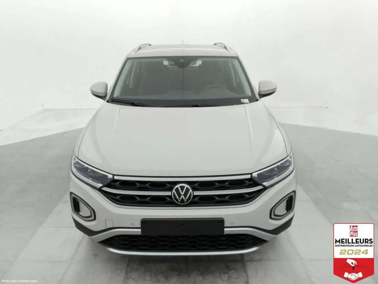 Photo 1 : Volkswagen T-roc 2024 Petrol