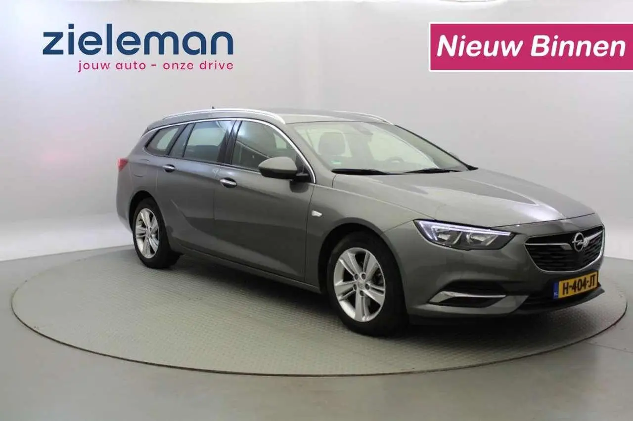 Photo 1 : Opel Insignia 2020 Essence