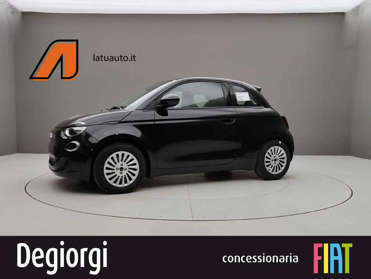 Photo 1 : Fiat 500 2024 Électrique