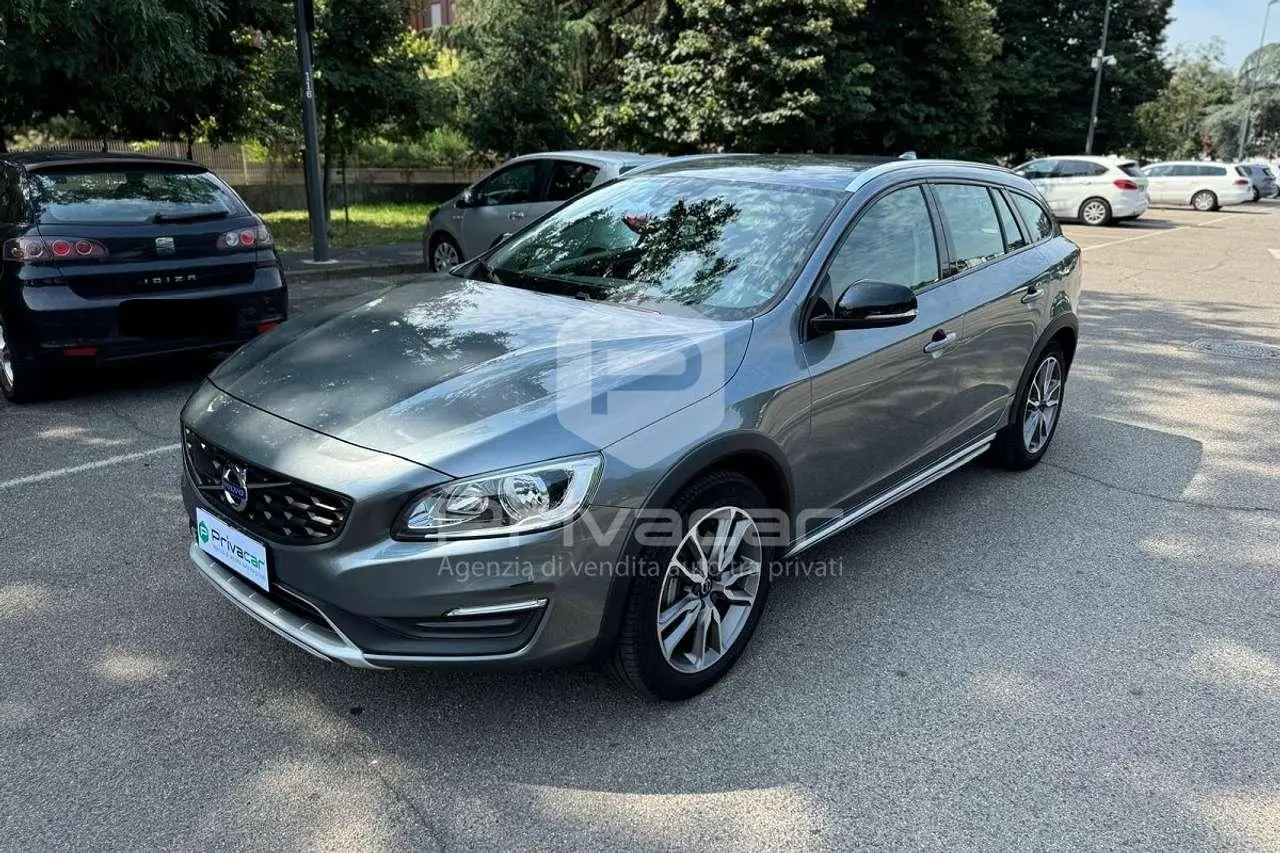 Photo 1 : Volvo V60 2018 Diesel