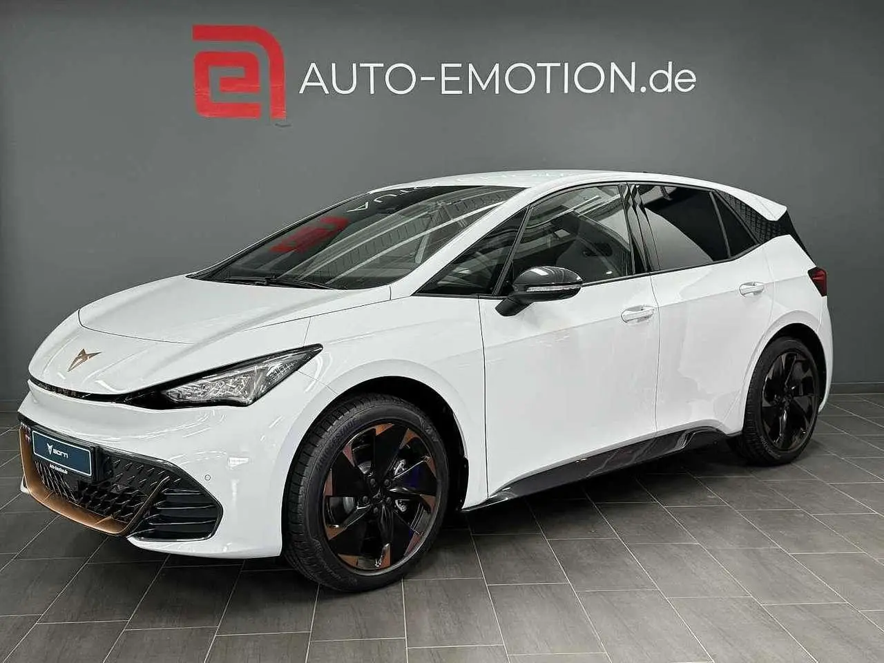 Photo 1 : Cupra Born 2024 Electric