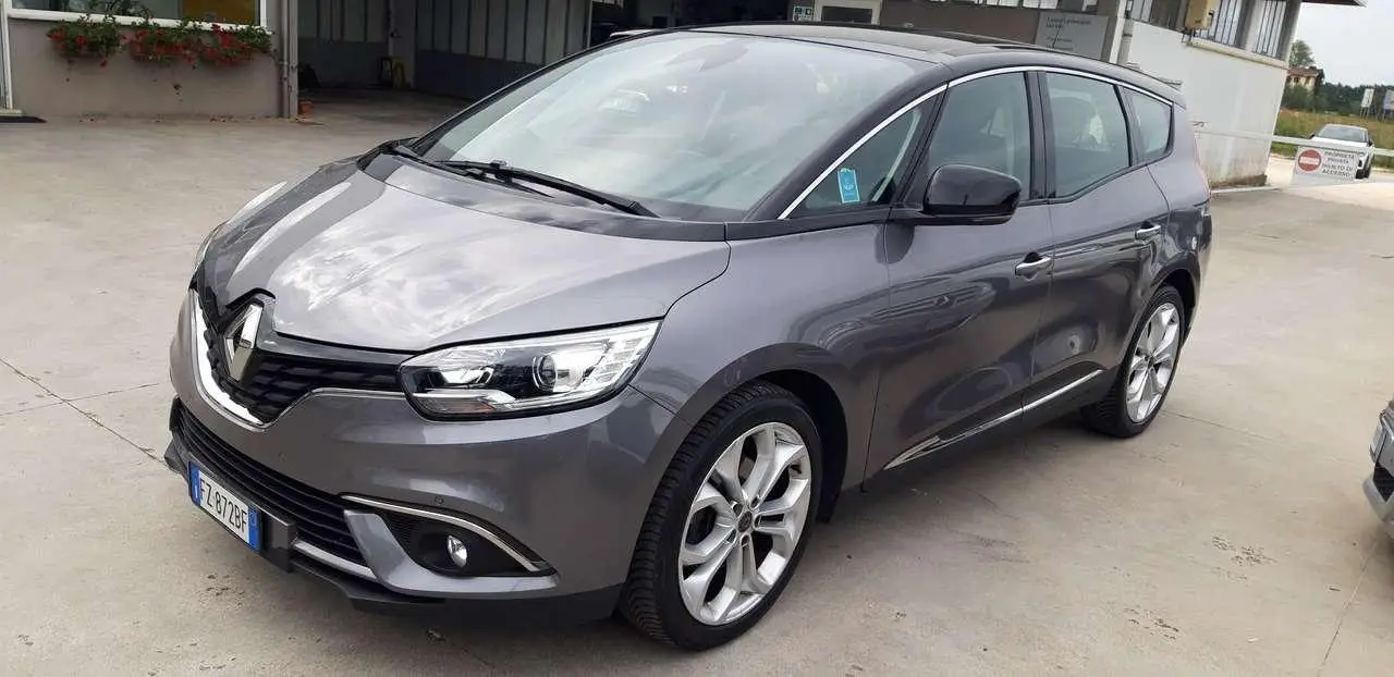 Photo 1 : Renault Grand Scenic 2020 Diesel